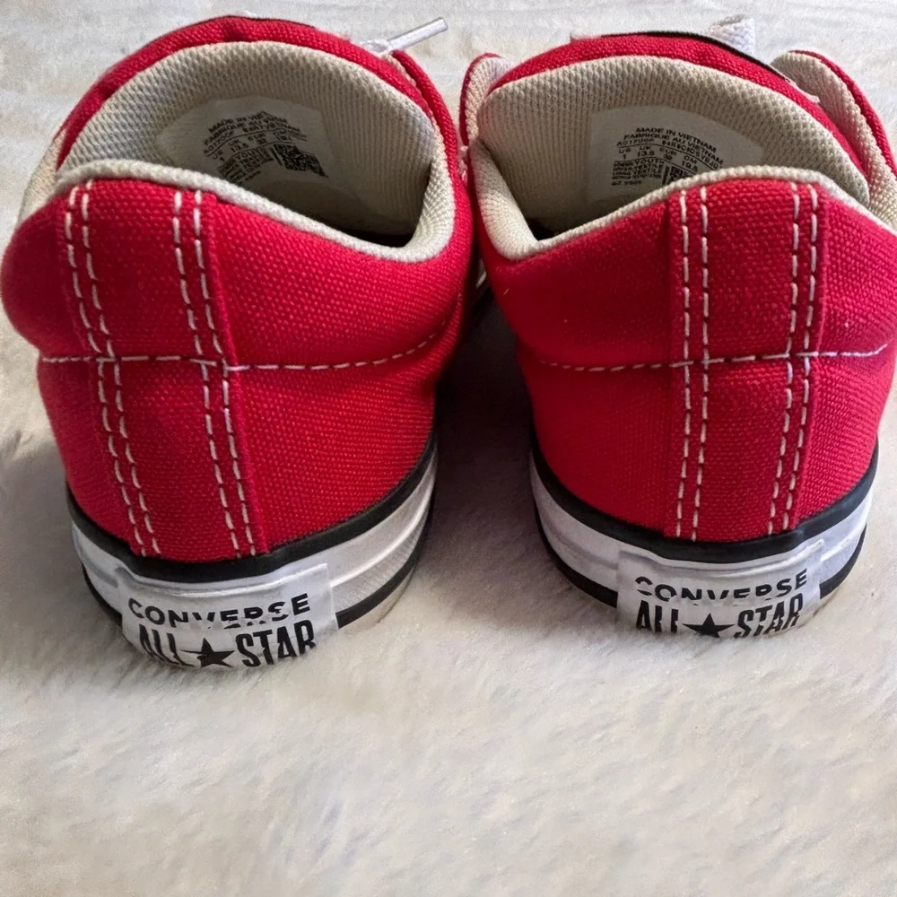 Converse Kids Chuck Taylor Red Black White Canvas Tennis Shoes Sneakers